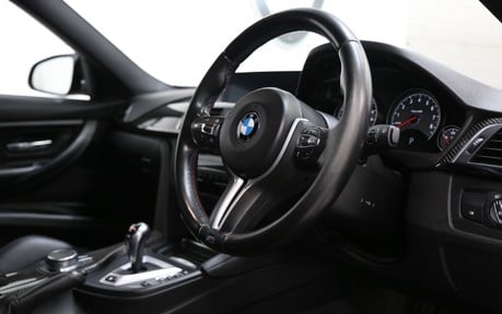 BMW M3 Competition Package - HUD, Reversing Camera and in Gorgeous Condition 6