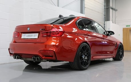 BMW M3 Competition Package - HUD, Reversing Camera and in Gorgeous Condition 5