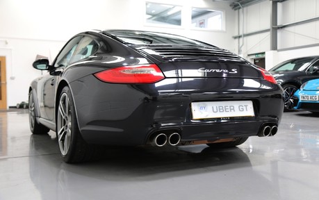 Porsche 911 997.2 Carrera S PDK Coupe with a Great Spec and History 19