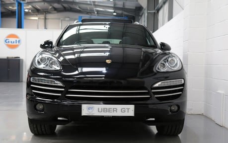 Porsche Cayenne Platinum Edition - Panoramic Roof and Air Suspension 7