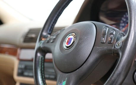 BMW Alpina B10 B10 3.3 - Special and Rare Modern Classic 23