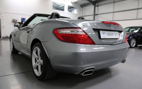 Mercedes-Benz SLK SLK200 BlueEfficiency - Stunning Low Mileage and Only 2 Owners! 3