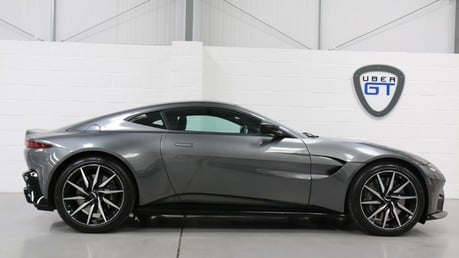 Aston Martin Vantage V8 - Similar Required Video