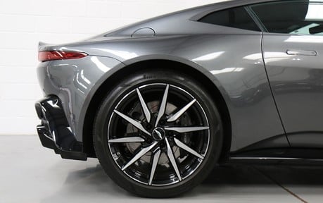 Aston Martin Vantage V8 - Similar Required 9