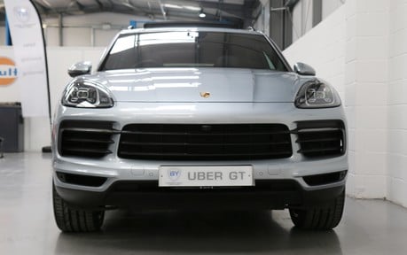 Porsche Cayenne V6 - 1 Owner - Panoramic Roof, BOSE and More 9