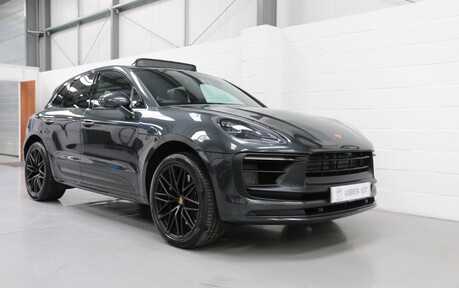 Porsche Macan GTS PDK - 1 Owner - Huge Specification 2