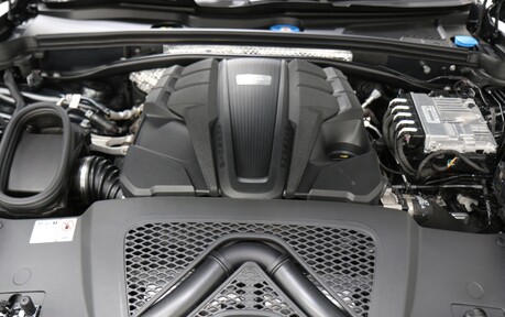 Porsche Macan GTS PDK - 1 Owner - Huge Specification 22