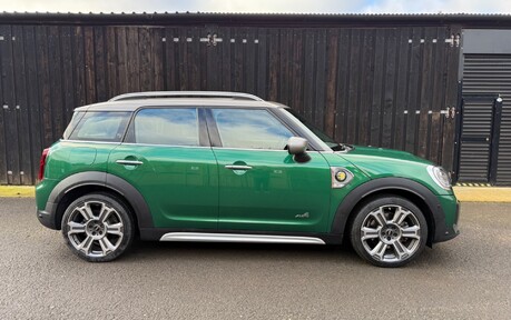Mini Countryman Cooper S E All4 Exclusive - Panoramic Roof, Harman Kardon, Lounge Leather 1