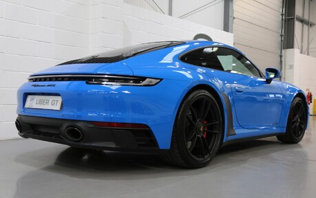Porsche 911 Carrera GTS - Rear-Axle Steering, 18-Way Seats, Panoramic Roof and More 5