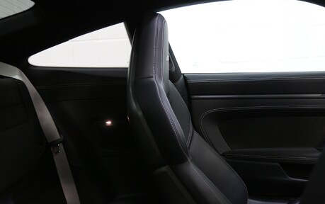 Porsche 911 Carrera GTS - Rear-Axle Steering, 18-Way Seats, Panoramic Roof and More 15