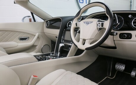 Bentley Continental GTC V8 S - Fabulous example with a Great History 6