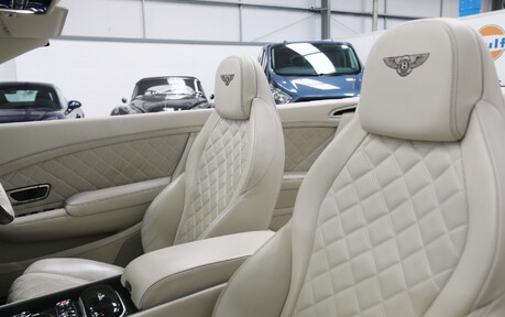Bentley Continental GTC V8 S - Fabulous example with a Great History 28