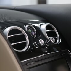 Bentley Continental GTC V8 S - Fabulous example with a Great History 3