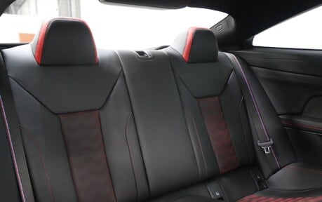 BMW M4 M4 CS - Stunning Example 28