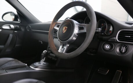 Porsche 911 Carrera GTS PDK - Aerokit and Just Serviced at Porsche Reading 6