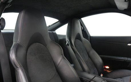 Porsche 911 Carrera GTS PDK - Aerokit and Just Serviced at Porsche Reading 29