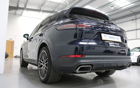 Porsche Cayenne V6 e-Hybrid - Pan Roof, Air Suspension, Head Up Display 3