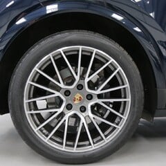 Porsche Cayenne V6 e-Hybrid - Pan Roof, Air Suspension, Head Up Display 4