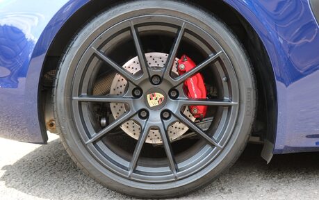 Porsche 718 Cayman GTS 4.0 - One Owner - Huge Specification 14