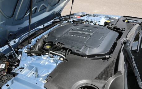 Jaguar F-Type V8 S - Stunning Example with a Great History 14