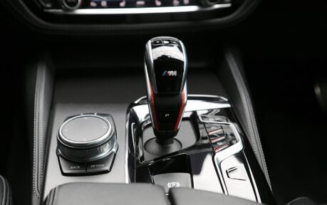 BMW M5 M5 - Comfort, Driving Assistant Plus Pack, M Exhaust and B&W 13