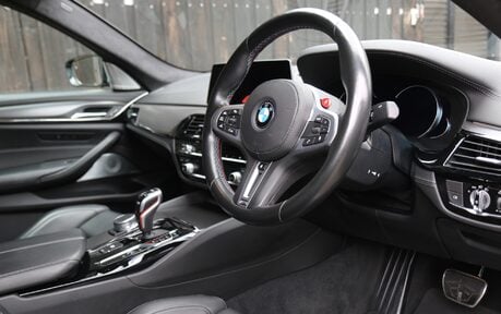 BMW M5 M5 - Comfort, Driving Assistant Plus Pack, M Exhaust and B&W 6