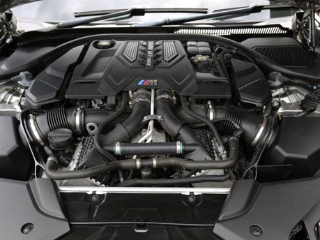 BMW M5 M5 - Comfort, Driving Assistant Plus Pack, M Exhaust and B&W Service History