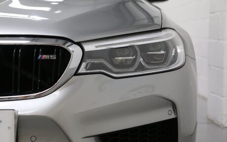BMW M5 Comfort, Driving Assistant Plus Pack, M Exhaust and B&W 18