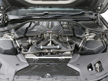 BMW M5 Comfort, Driving Assistant Plus Pack, M Exhaust and B&W Service History