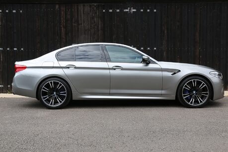 BMW M5 Comfort, Driving Assistant Plus Pack, M Exhaust and B&W