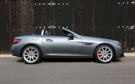 Mercedes-Benz SLC AMG SLC 43 - Fanstastic Specification and Great History 1