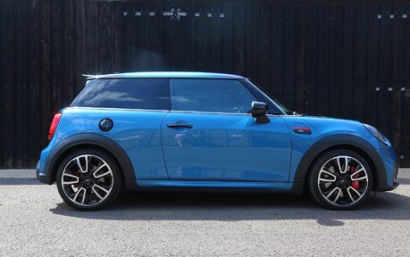 Mini Hatch John Cooper Works - Huge Specification 1