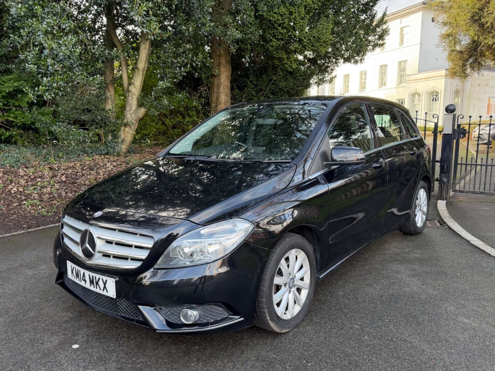 Mercedes-Benz B Class