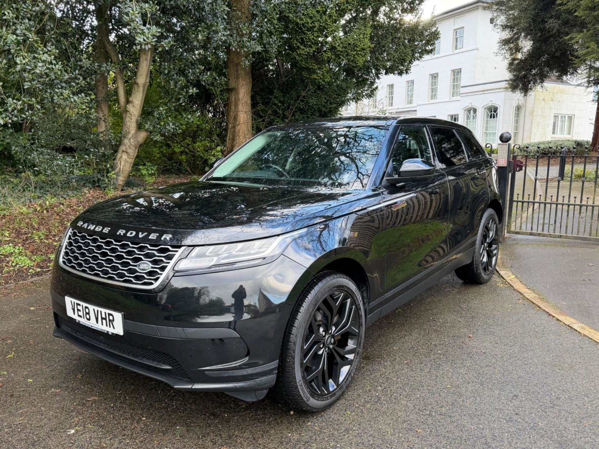 Land Rover Range Rover Velar