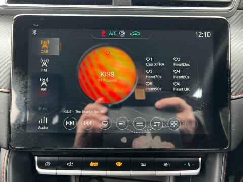 MG ZS EXCLUSIVE VTI-TECH 15