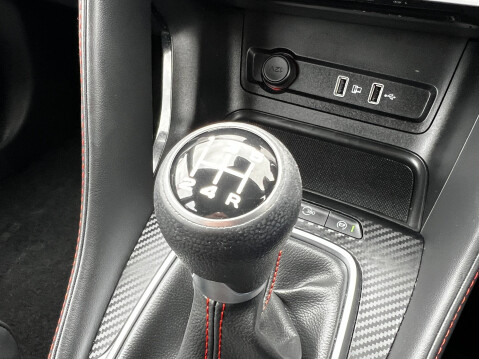 MG ZS EXCLUSIVE VTI-TECH 28