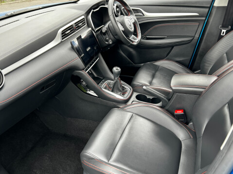MG ZS EXCLUSIVE VTI-TECH 48
