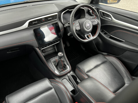 MG ZS EXCLUSIVE VTI-TECH 24