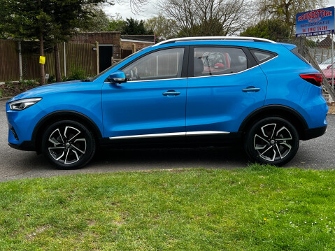 MG ZS EXCLUSIVE VTI-TECH 8