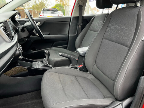 Kia Rio 2 28