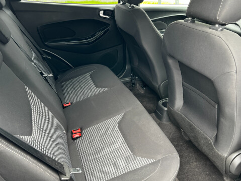 Ford Ka+ ZETEC 23