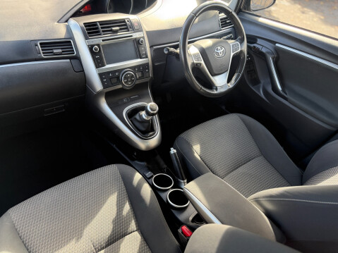 Toyota Verso ICON 7 SEATS 30