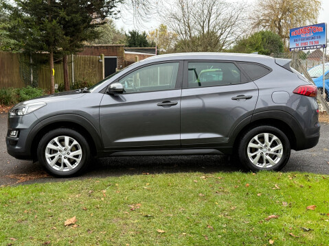 Hyundai TUCSON GDI SE NAV 9