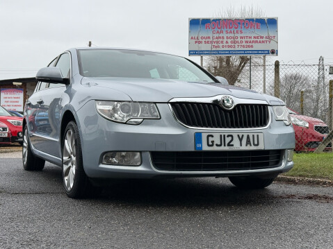 Skoda Superb HATCHBACK SE 4x4 35,200 MILES 28