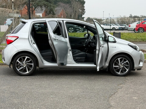 Toyota Yaris VVT-I EXCEL HYBRID 5