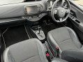 Toyota Yaris VVT-I EXCEL HYBRID 19