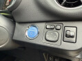 Toyota Yaris VVT-I EXCEL HYBRID 25