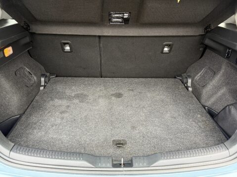 Toyota Auris ICON AUTO 26,100 MILES 44