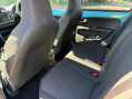 Volkswagen Up BLACK EDITION 29