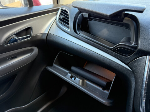 Vauxhall Mokka EXCLUSIV 8,662 MILES 27